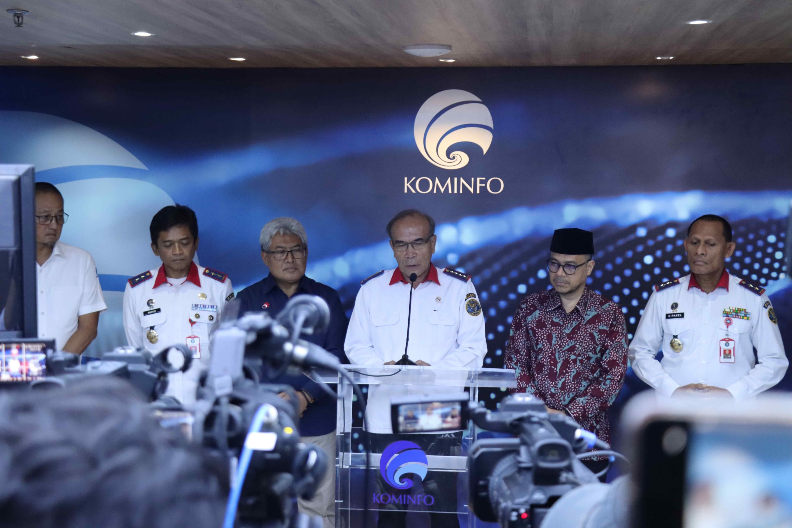 Peringatan Keamanan
