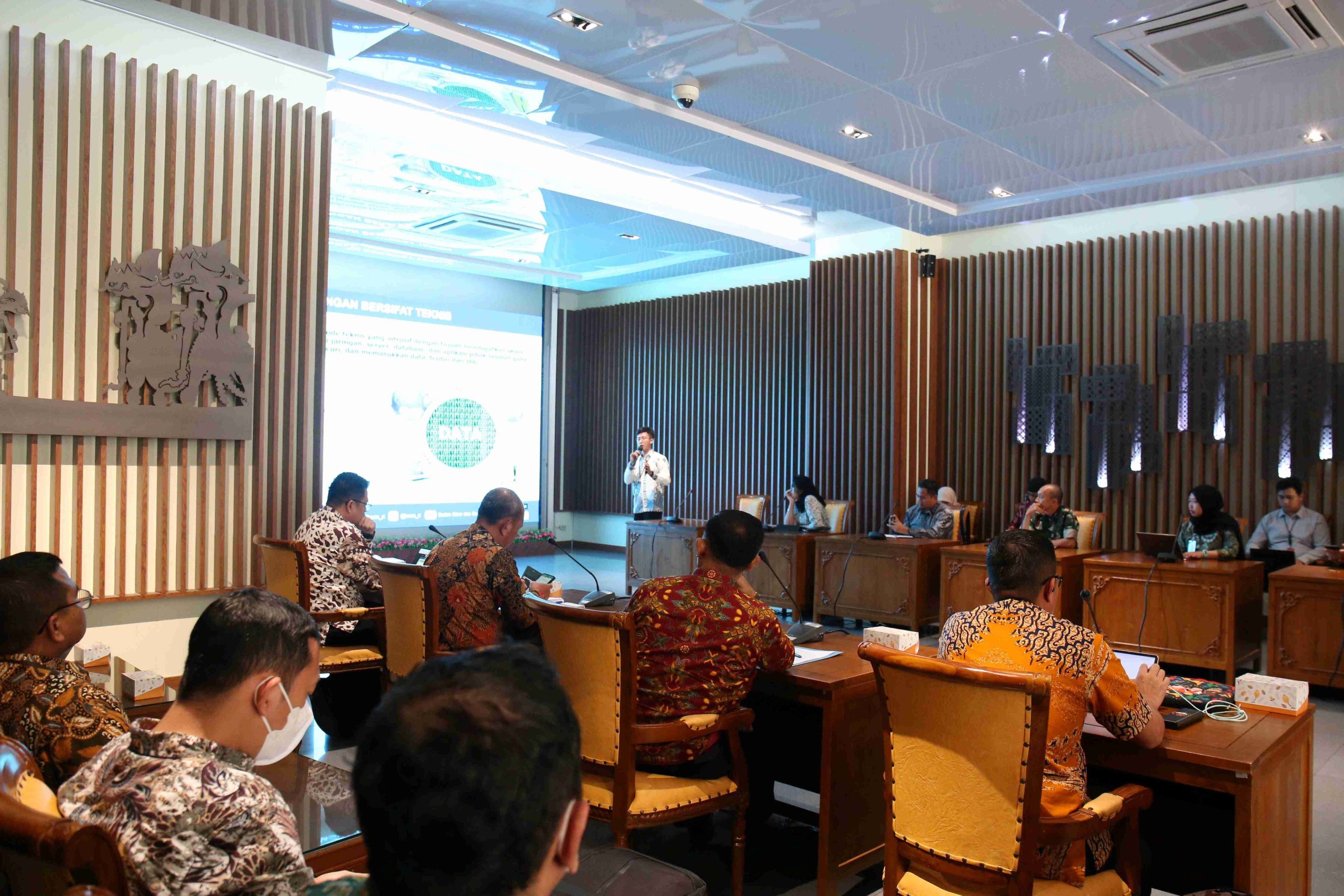 Peringatan Keamanan