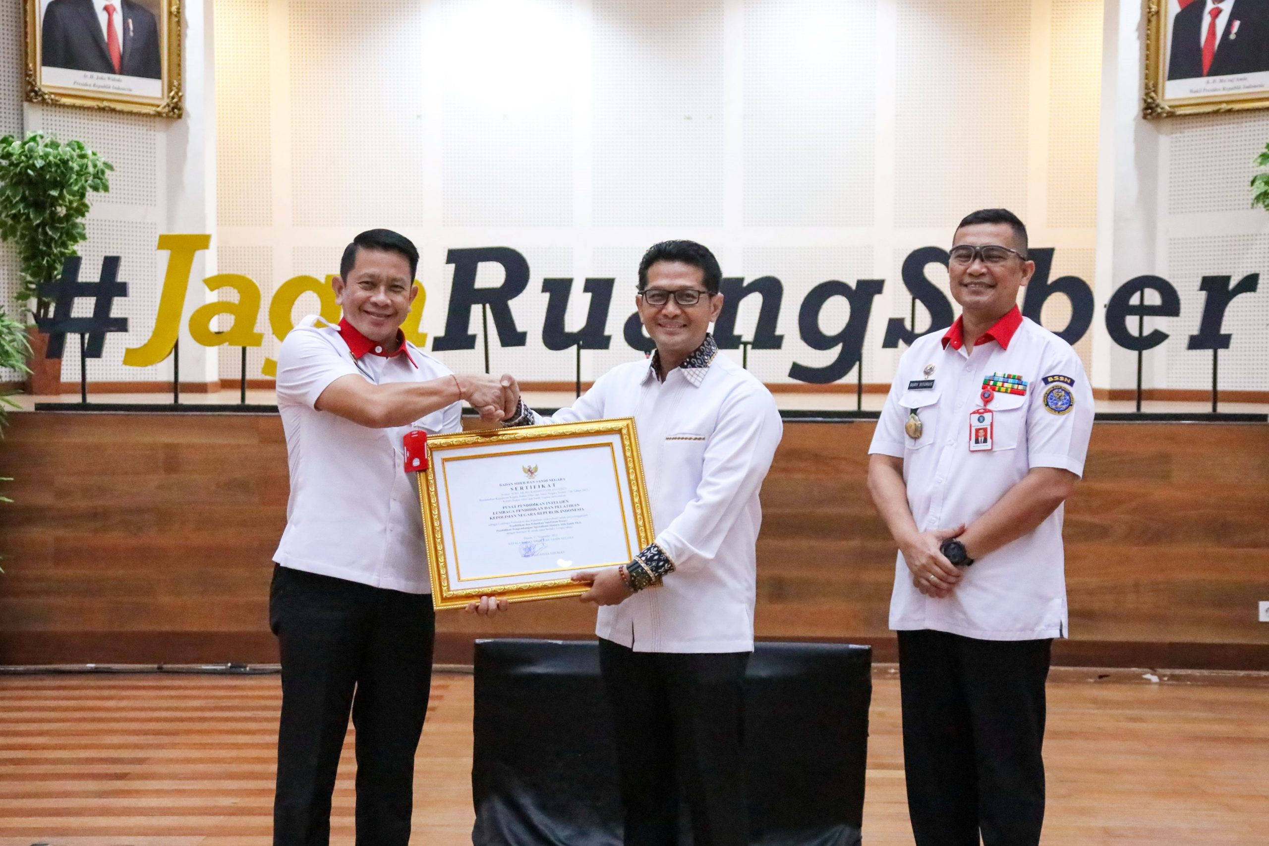 Peringatan Keamanan